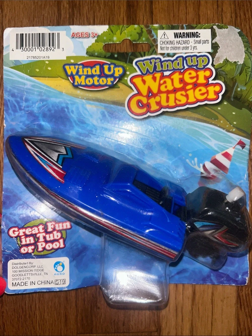 Wind Up Water Cruiser Tub or Pool Toy NIB